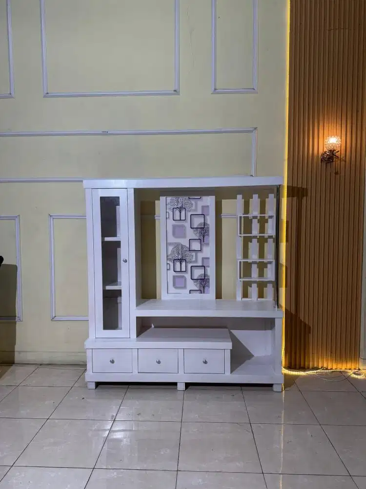 Bufet TV Minimalis