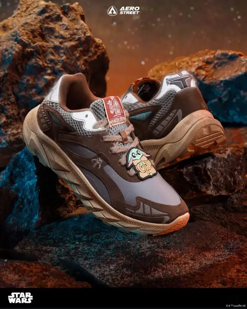 Aerostreet Sepatu Sneaker Star Wars Mandalorian