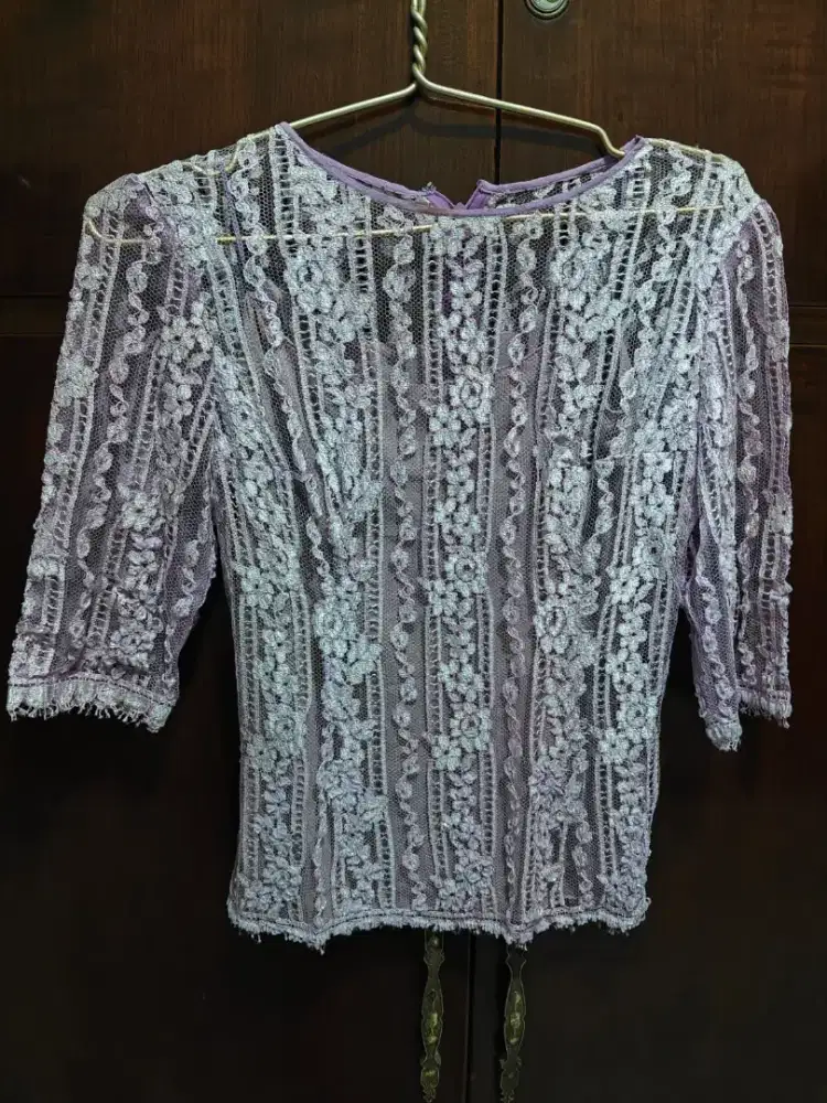Baju pesta indah