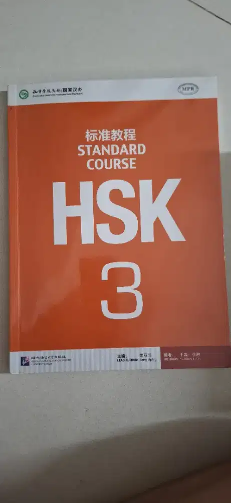 Buku HSK 2 DAN 3 english standard course