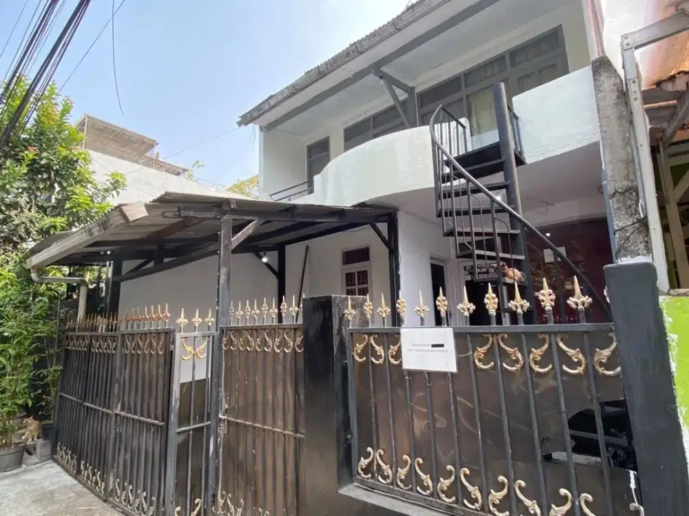 RUMAH PALING MURAH VERSI ON THE SPOT SARIMANAH JALAN UTAMA, COCOK UNTUK KANTOR, HARGA NEGO