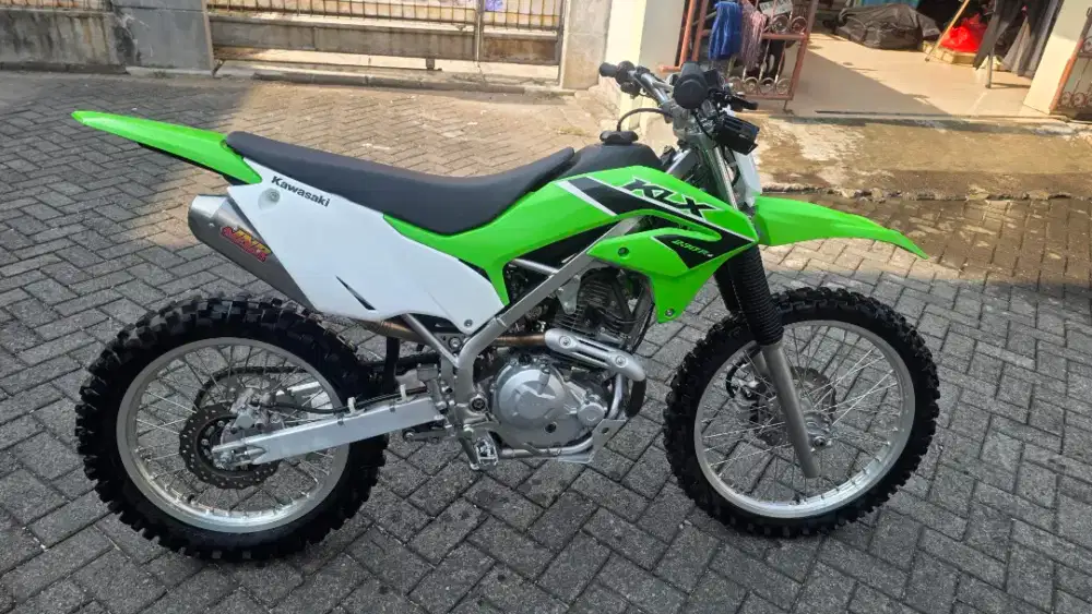 Kawasaki KLX230R s tahun 2022