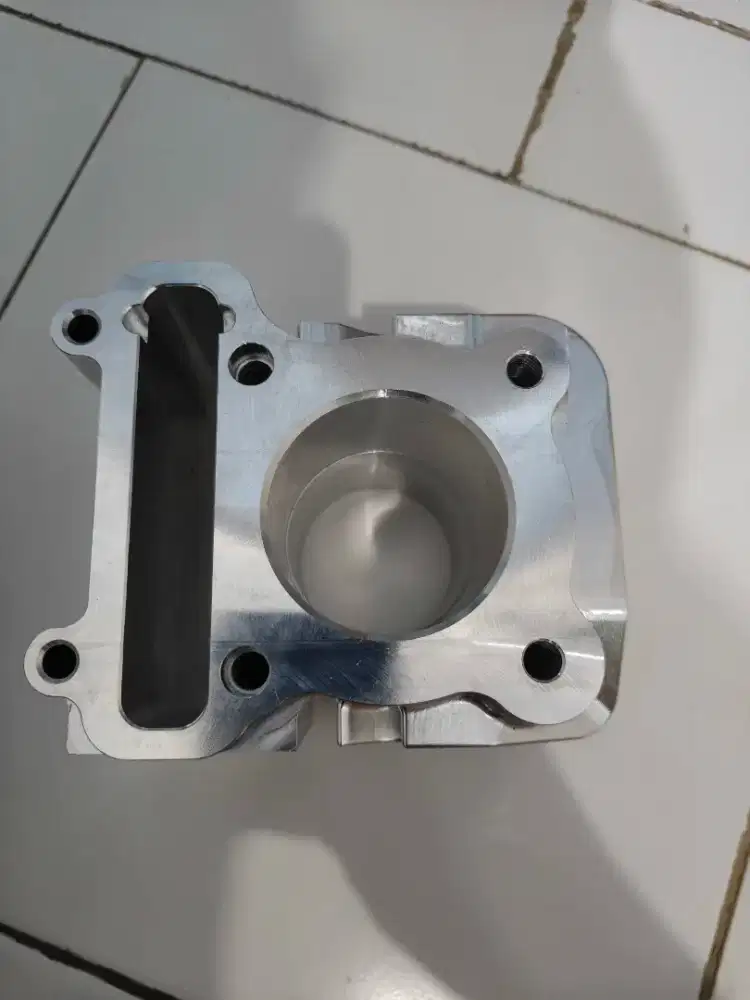 Blok cylinder mio 5TL cnc Biled