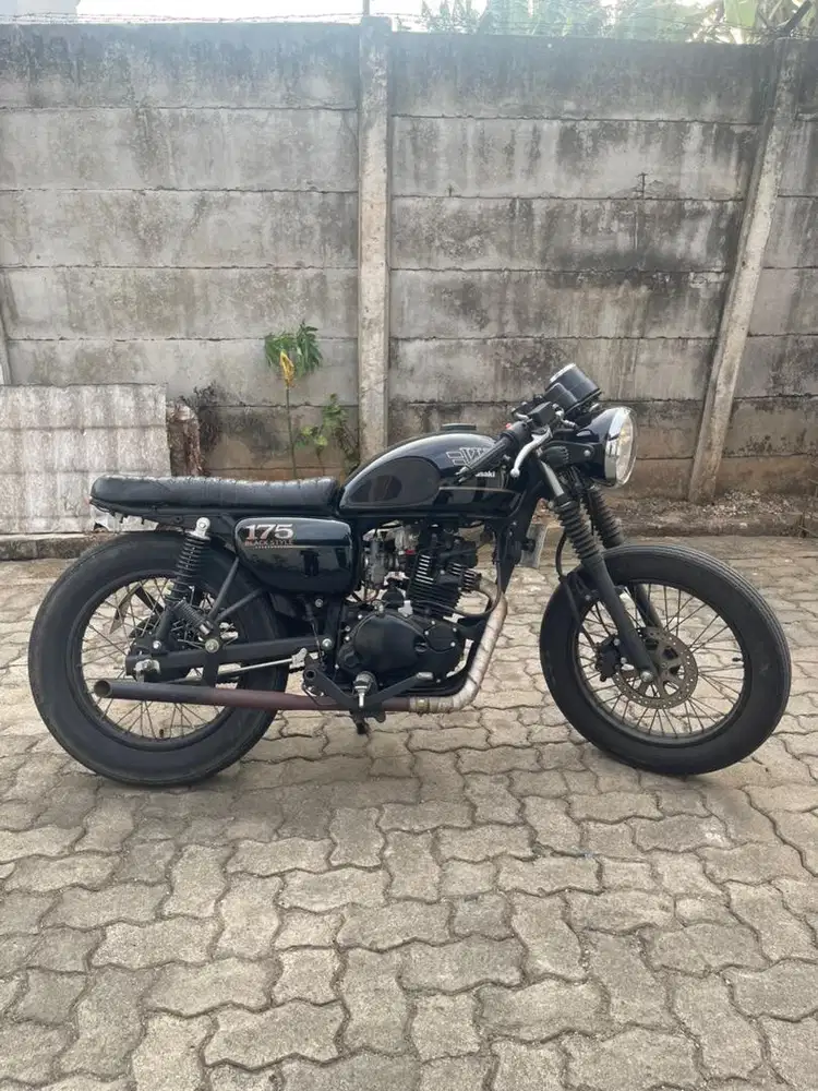 Kawasaki W175 Black Style Edition 2023