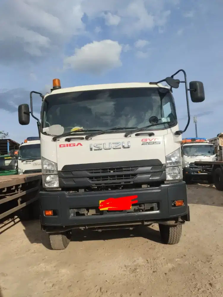 Isuzu Tractor Head GVR 34J HP ABS (4X2)