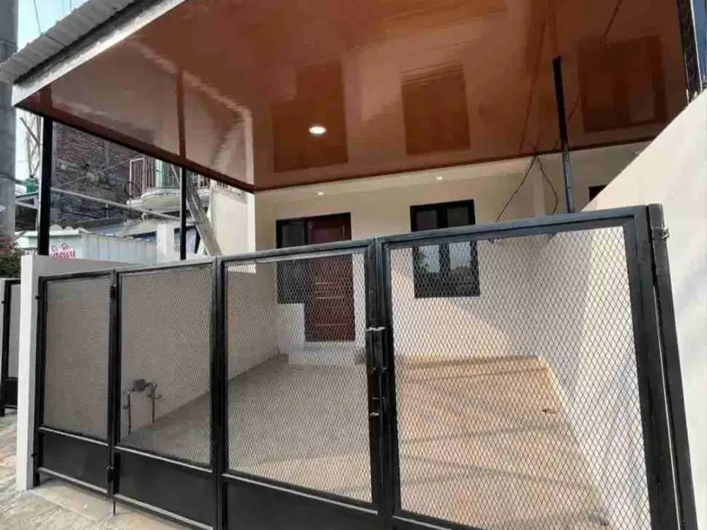 Disewakan / Dikontrakkan Rumah Baru di Dekat Raya Ijen Klojen Kota Malang