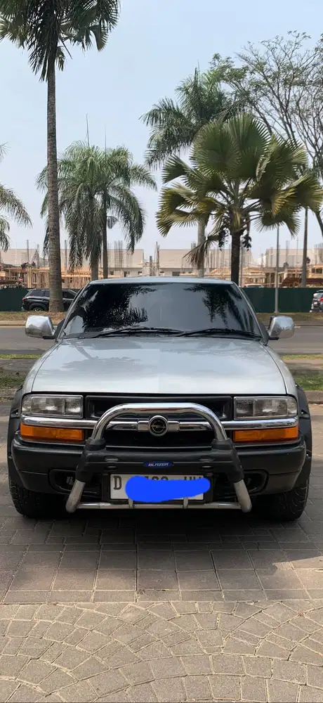 JUAL OPEL BLAZER MONTERA SOHC TAHUN 2000