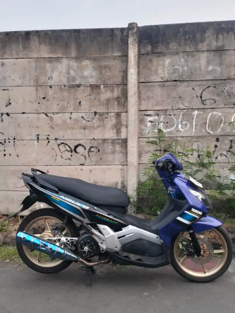 YAMAHA NOUVO Z 2006 MOTOR BISA TUKER-TAMBAH GAN