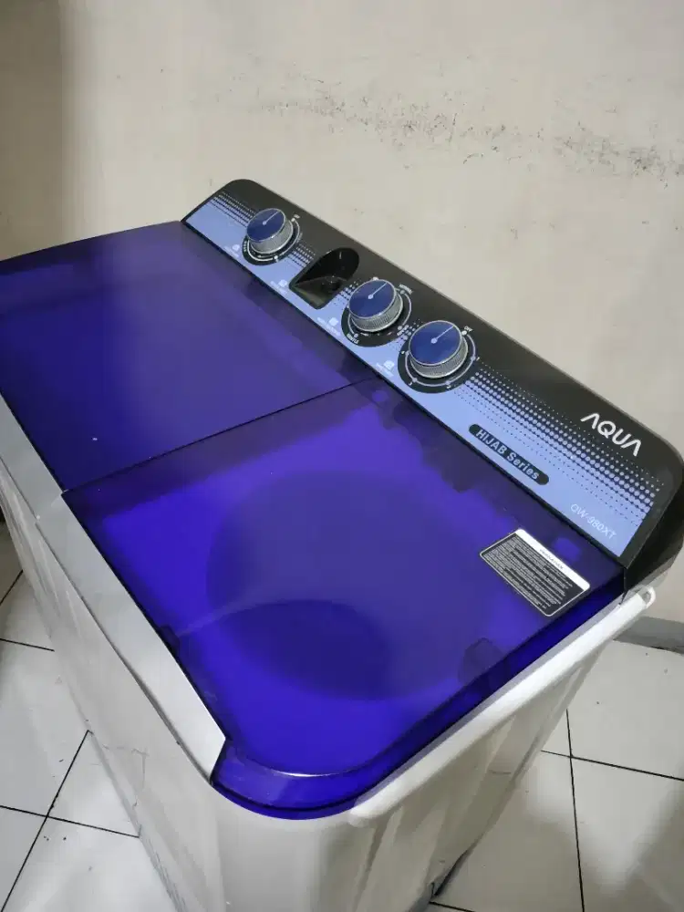 Mesin cuci aqua