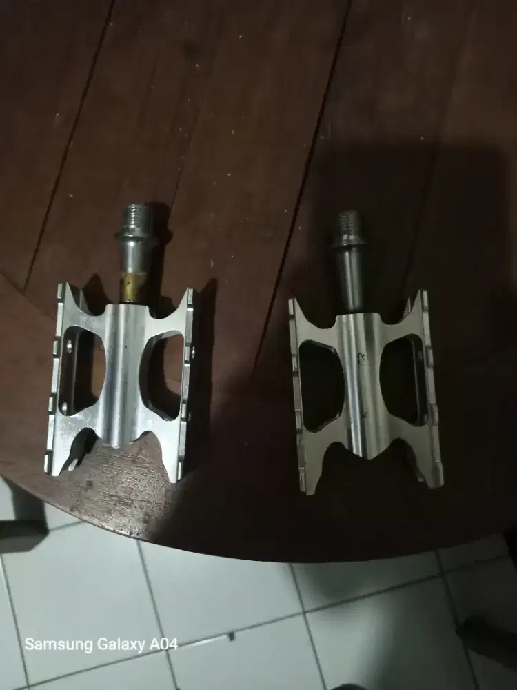 Pedal Xpedo sepasang
