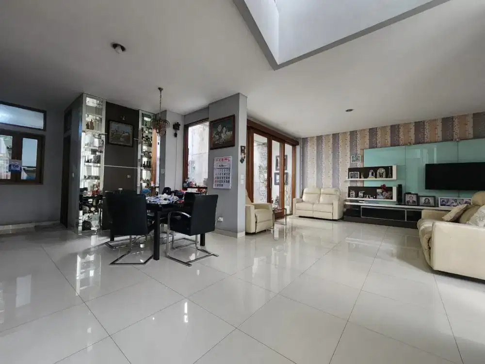 Rumah Modern di Pasteur - Area Culdesac, One Gate System dan Dekat Tol