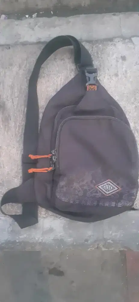 Tas selempang / slimbag