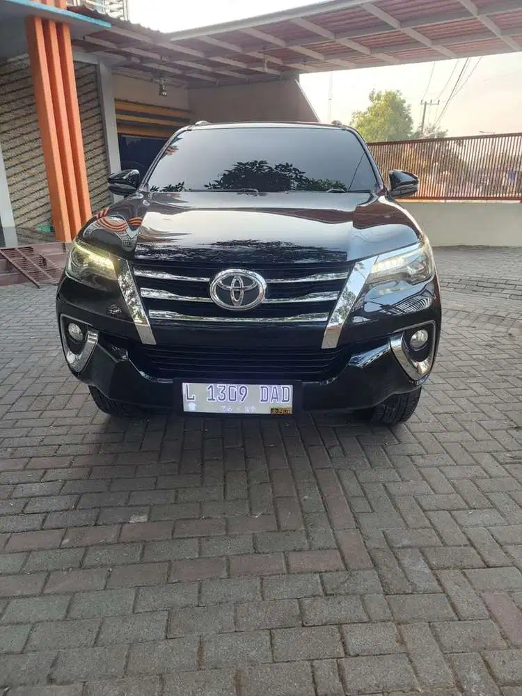 Toyota Fortuner VRZ Disel 4x2 Nik 2027