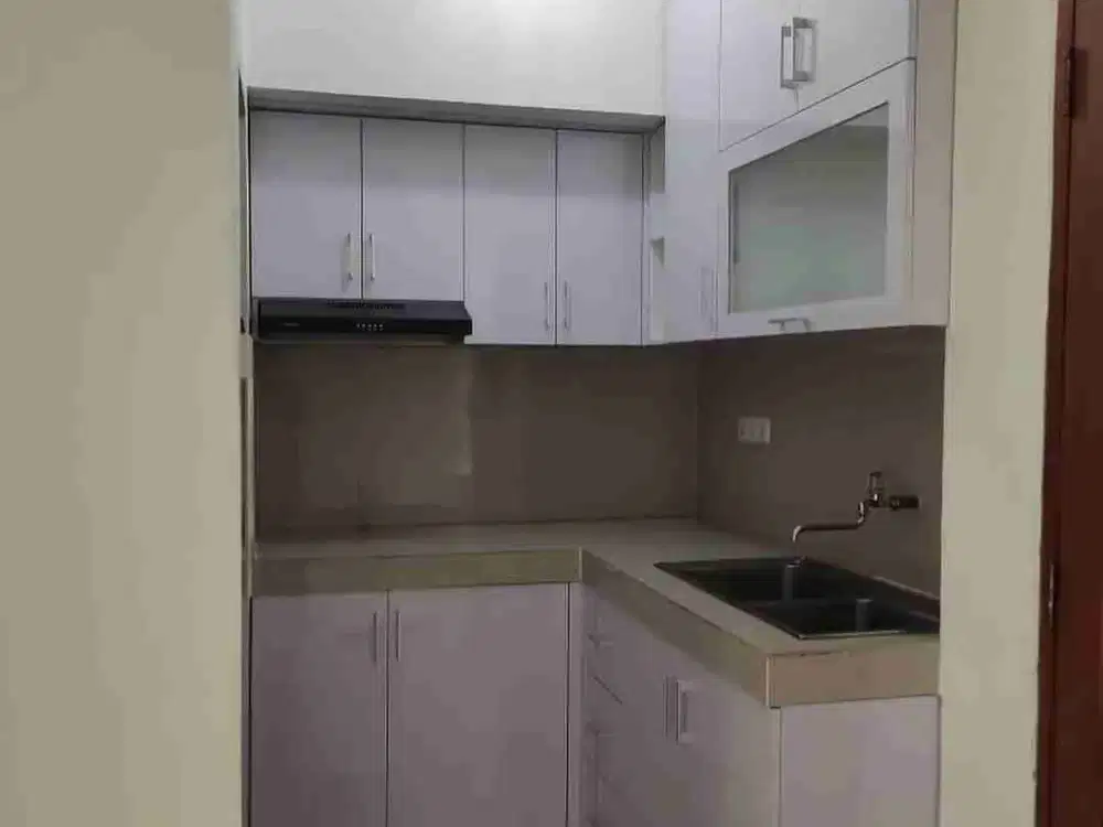 Dijual apartemen mediterania kelapa gading full renovasi