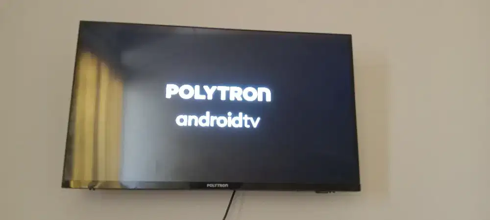 Jual tv Polytron Android 32inch second