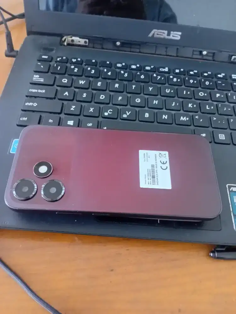 Di jual Oppo A6c 4/128 kurang dari 1 bln