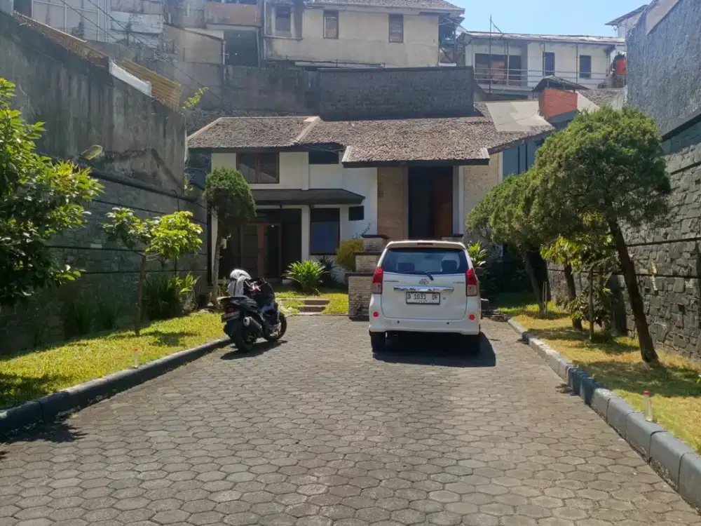 Jual Rumah Kokoh di Budisari Setiabudi Bandung dekat Griya Yogya Setiabudi Bandung