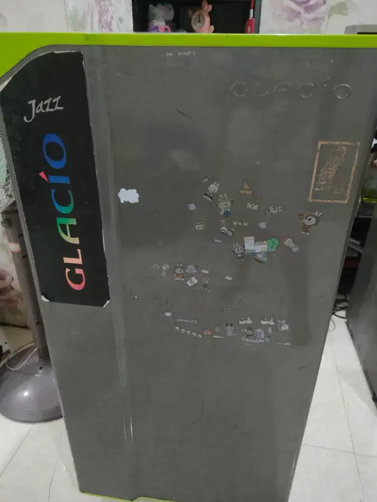 Kulkas 1 pintu Toshiba siap pakai