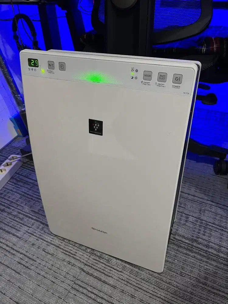 Sharp air purifier and humidifier
