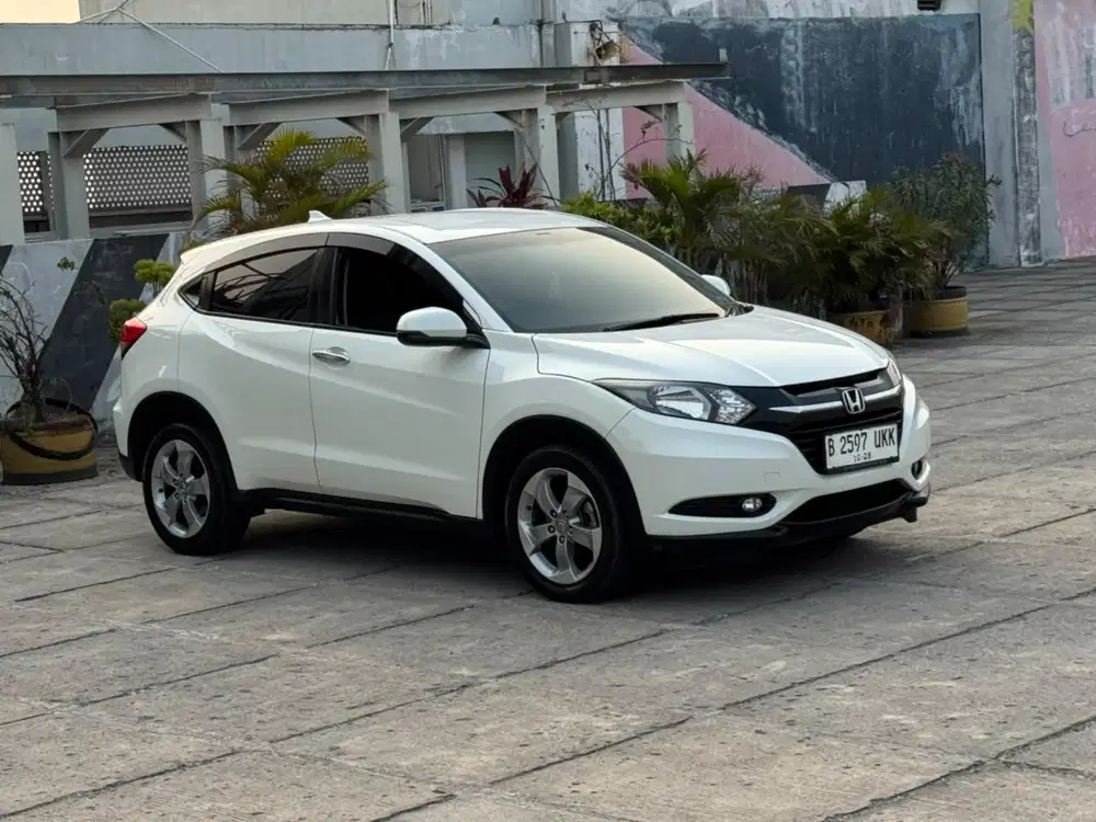 Honda Hrv E AT Matic 2018 / 2019 Plat Ganjil Istimewa