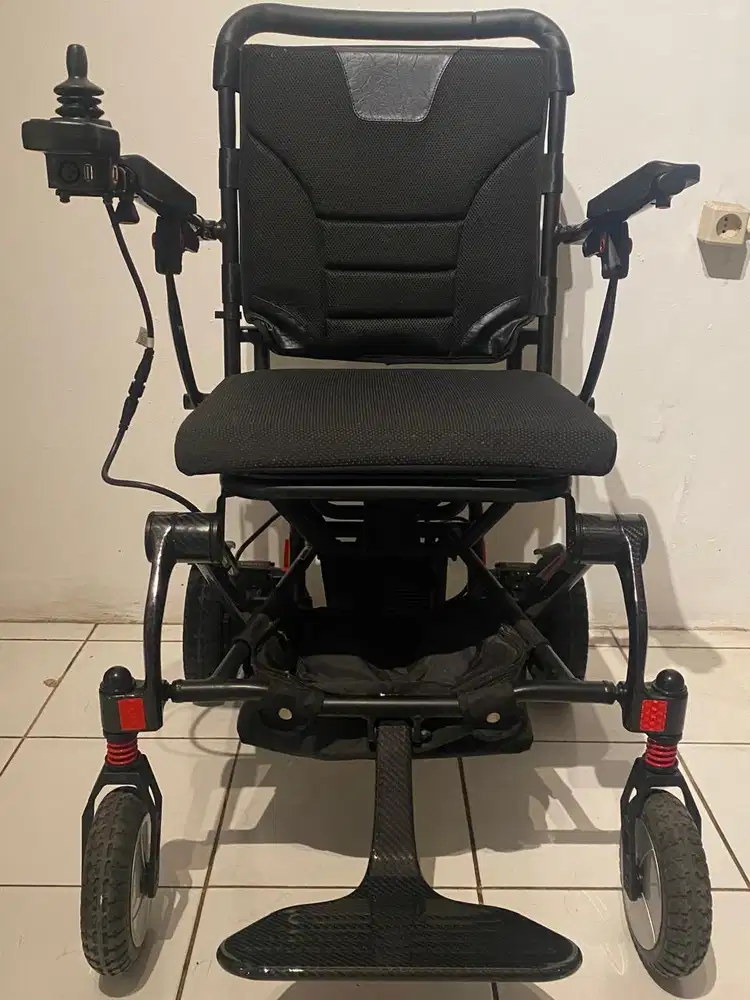 Kursi Roda Elektrik Premium Care Indo