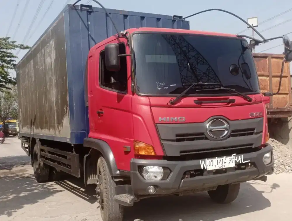 Hino Lohan 500 FG 235 TI Box Besi ex Rokok, Fullors Euro2 Bio Solar