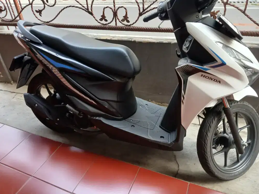 jual motor honda beat