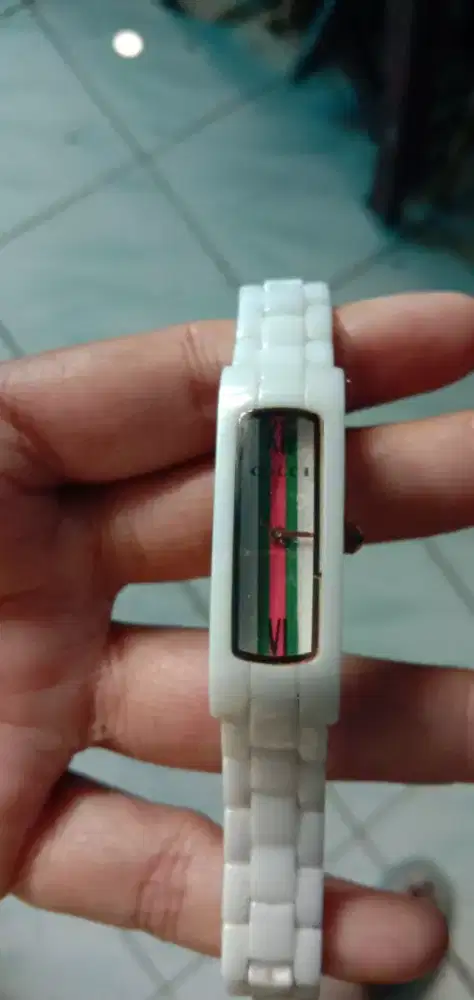 Jual 3 Jam Tangan Second
