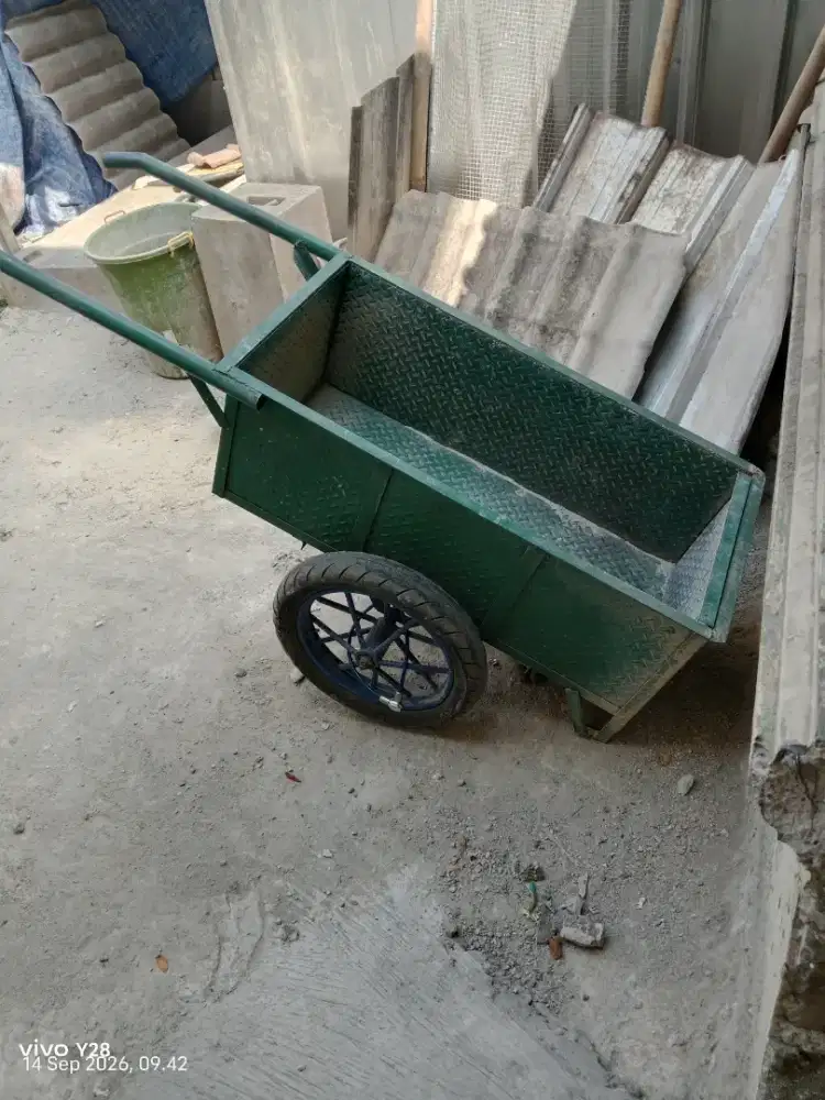 Jual Gerobak angkut pasir dLL