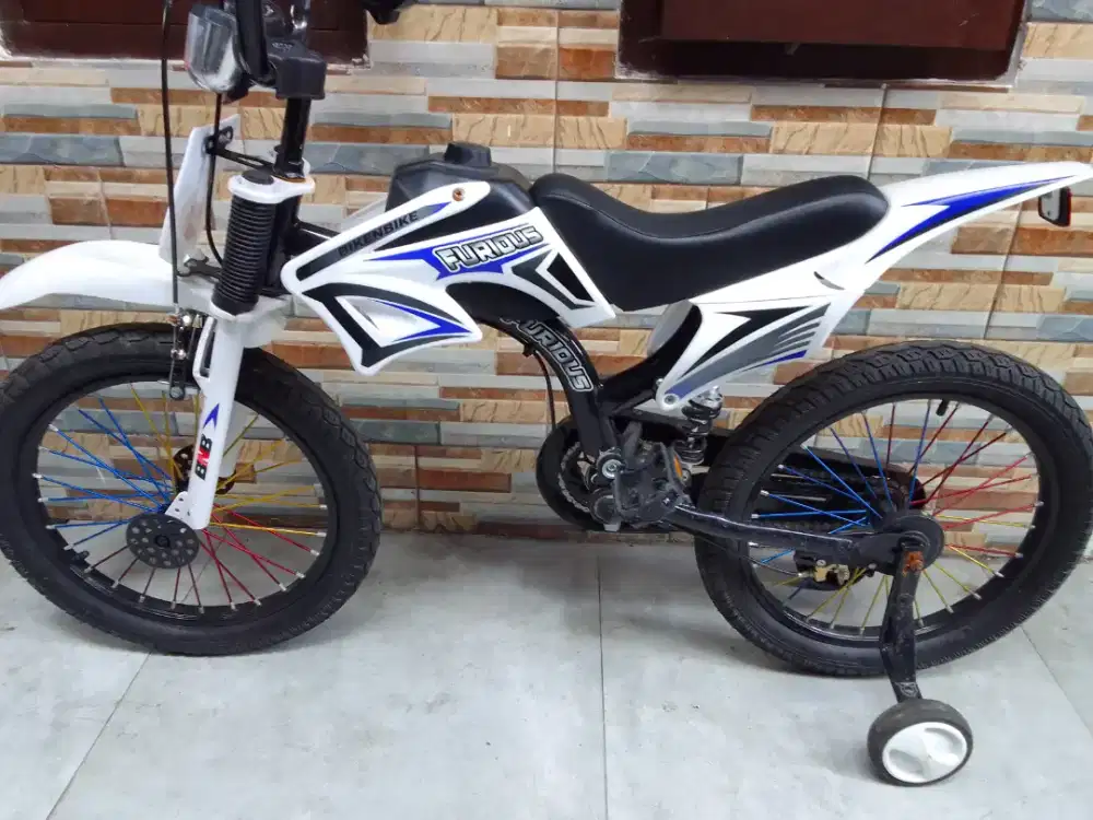 Sepeda Anak laki 18 inch model trail