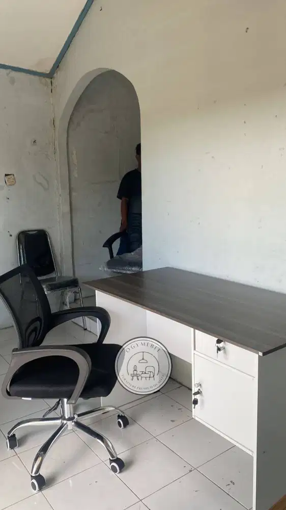 PROMO KURSI STAFF HYDROLIK DAN MEJA KERJA/KANTOR ACTIV TERMURAH SALE
