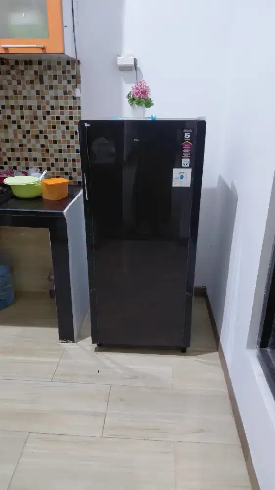 Jual kulkas polytron 1 pintu