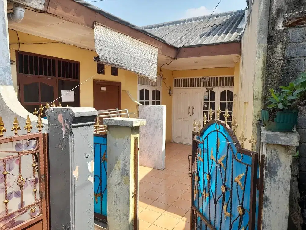 DIJUAL RUMAH TINGGAL DAN 1 PINTU KONTRAKAN