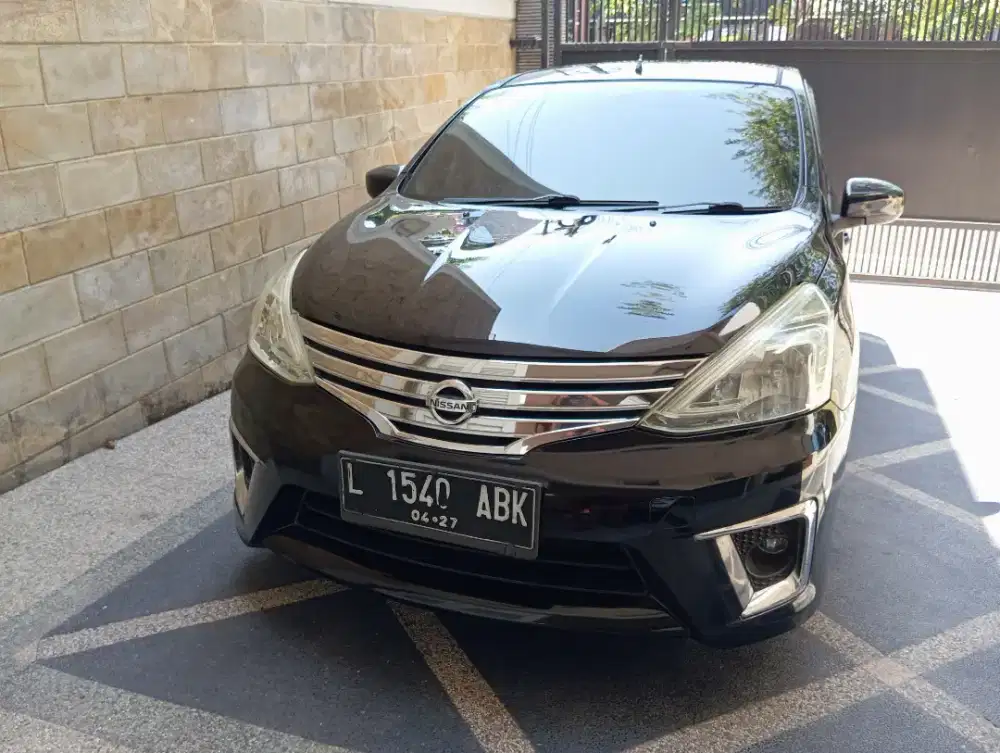 Nissan Grand livina 2013 modif xv hws