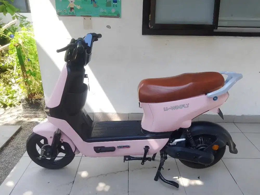 Selis U-winfly D8S