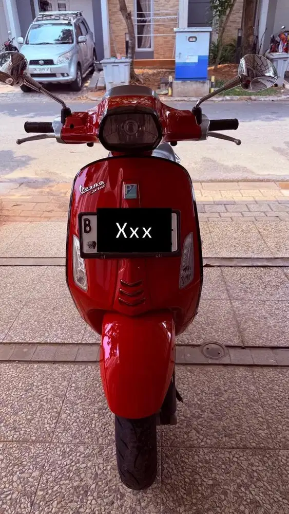Vespa Sprint 2016 red