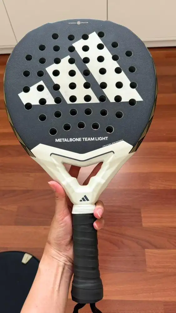 Adidas metalbone teamlight