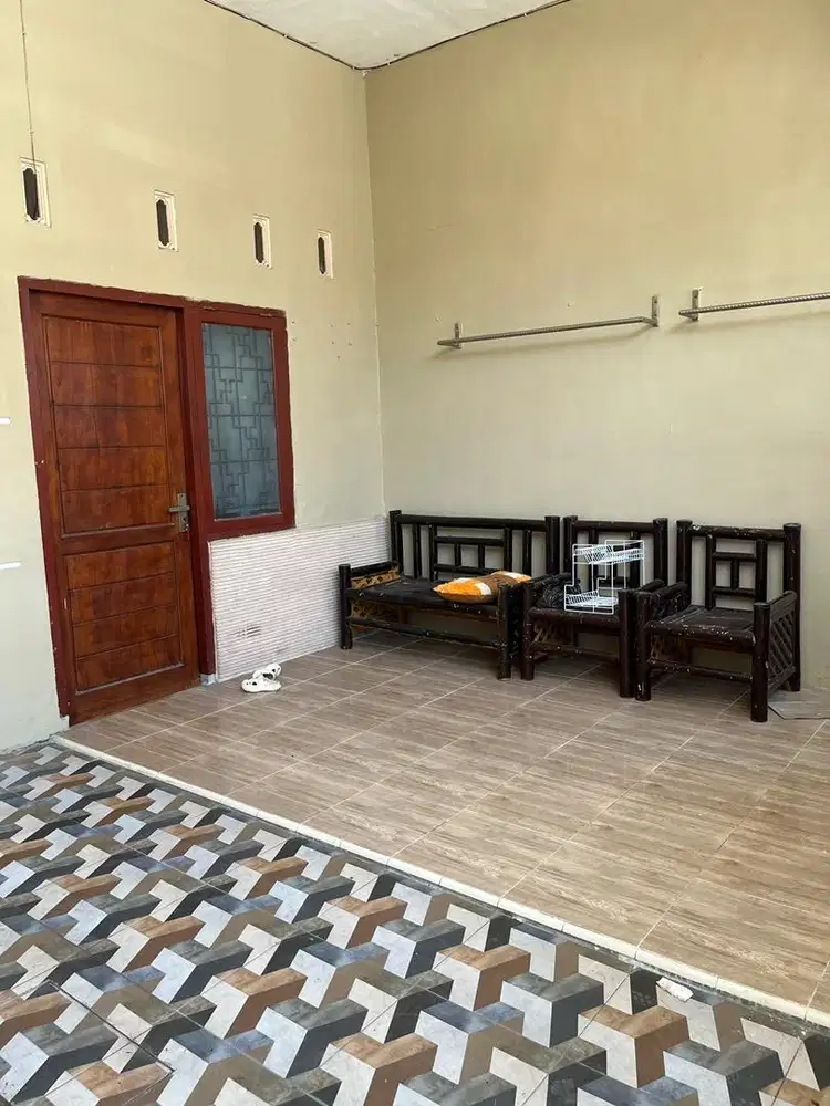 Dikontrakan rumah sendiri