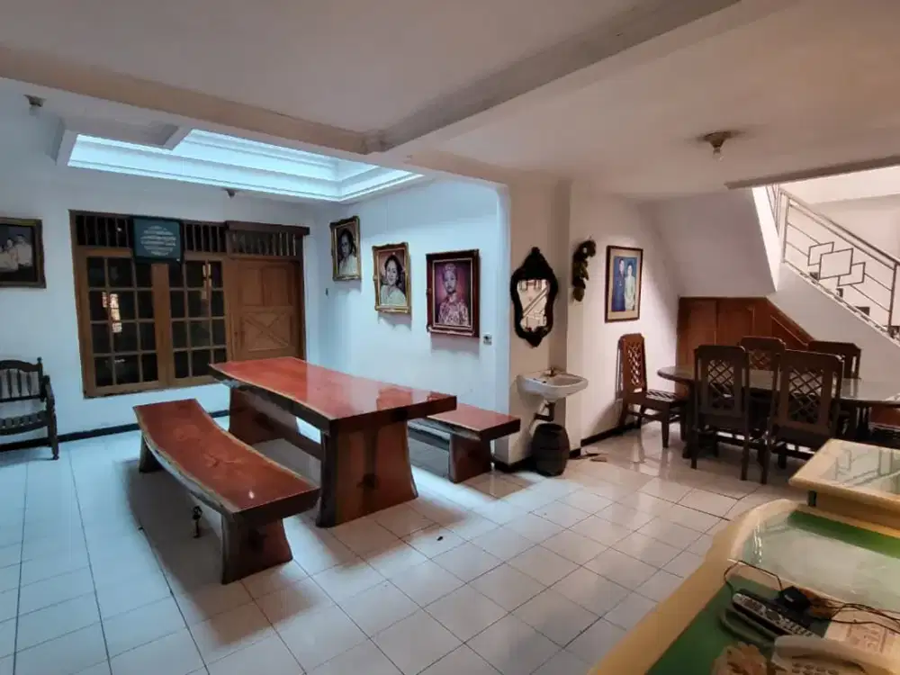 Hunian Premium 6 Kamar, Poros Jalan Utama & Dekat Tol