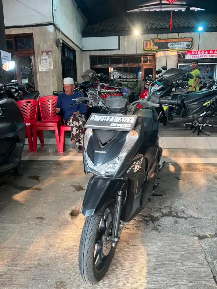 Honda New Beat Street 2022