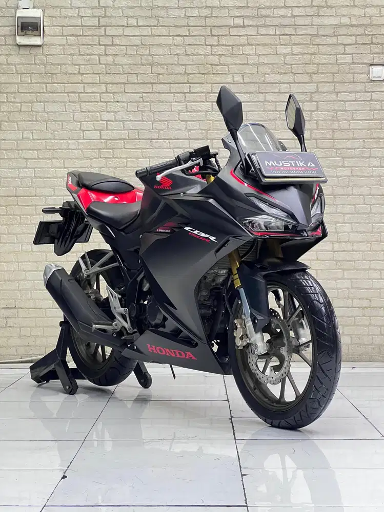PROMO‼️ HONDA CBR 150 TH 2023 MULUS DP MULAI 500RB‼️RONY MUSTIKA