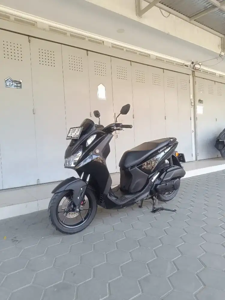 Yamaha Lexi Lx 155 2024 mulus