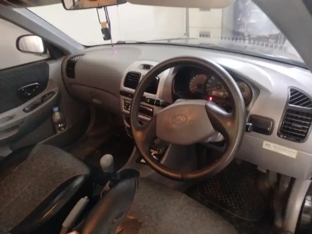 Jual mobil Avega 2007 MT