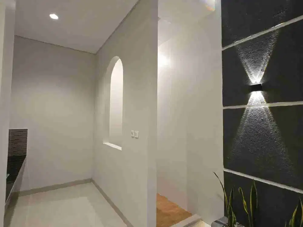 (LT 60 m²) RUMAH DUKUH ZAMRUD FULL RENOVASI, BEKASI TIMUR