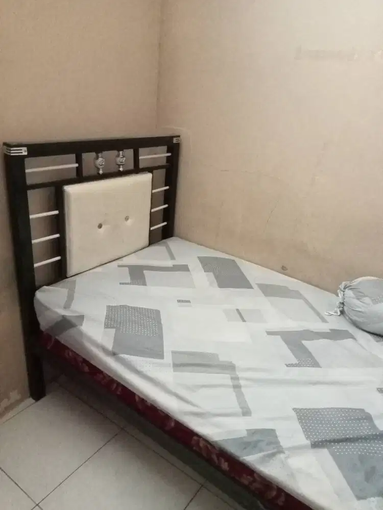 Jual tempat tidur dan kasur nya