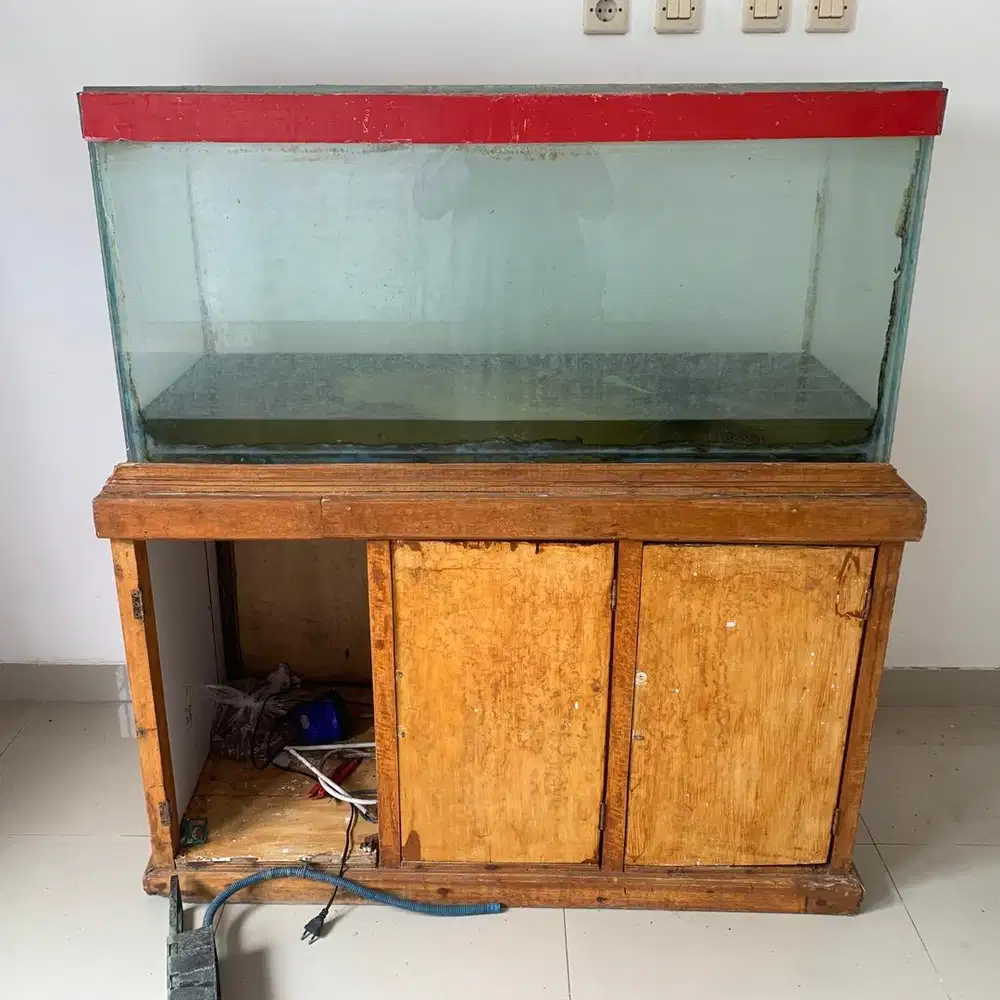 Aquarium Akuarium Besar