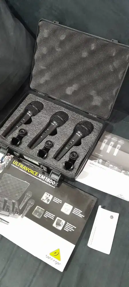 Behringer Microphone Set 3pcs Dynamic XM1800S XM1800 XM 1800 Like New