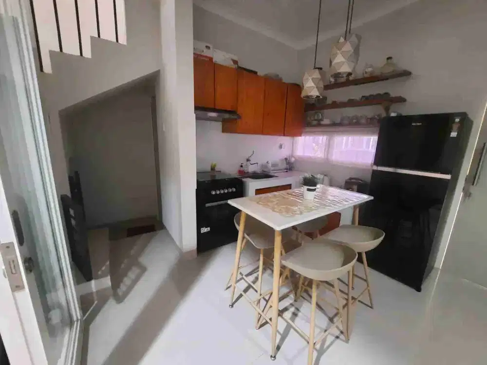 [HOOK] Semi Furnish Rumah Grand Wisata Sdh Renovasi, Bekasi