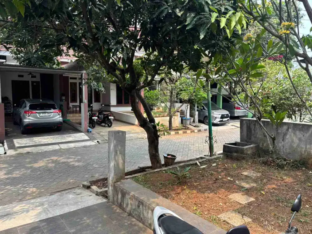 Dijual rumah Depok maharaja dlm komplek
