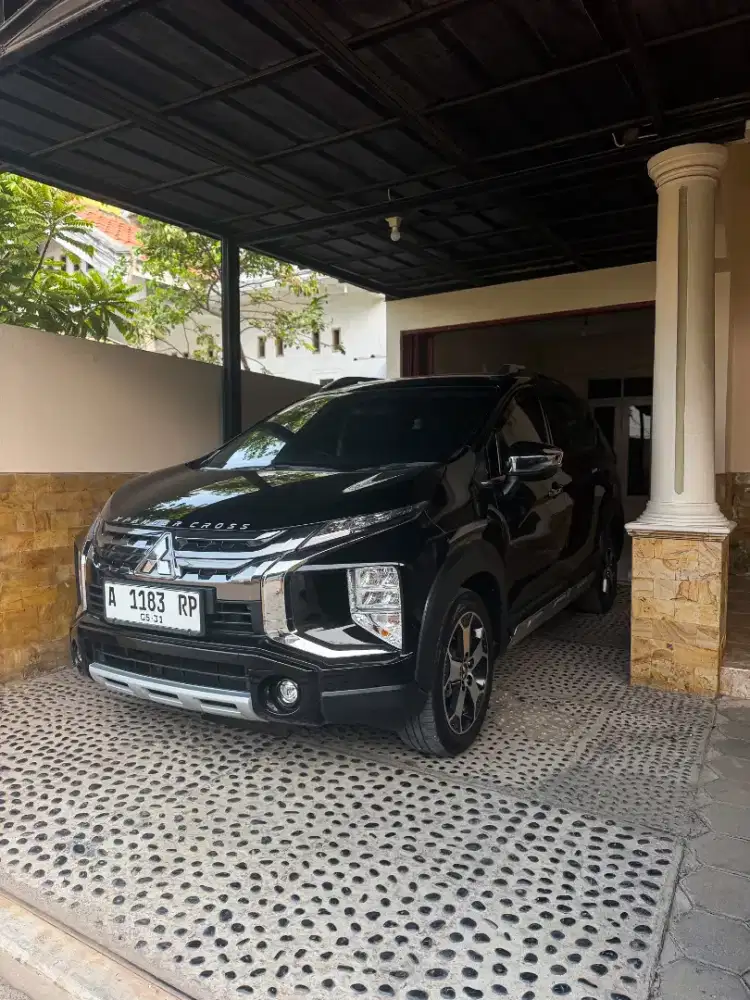 Xpander cross premium matic 2021